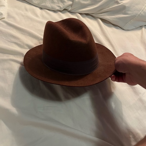 Disney Parks “Walt Disneys Fedora Replica” - Picture 2 of 6